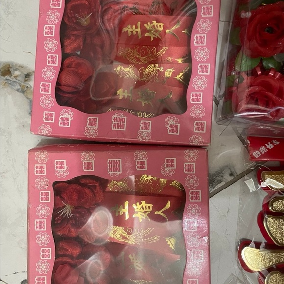 Chinese wedding pins and decoration - Picture 4 of 4